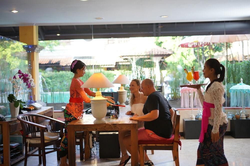 Royal Hotel And Villa Bali 레기안 외부 사진
