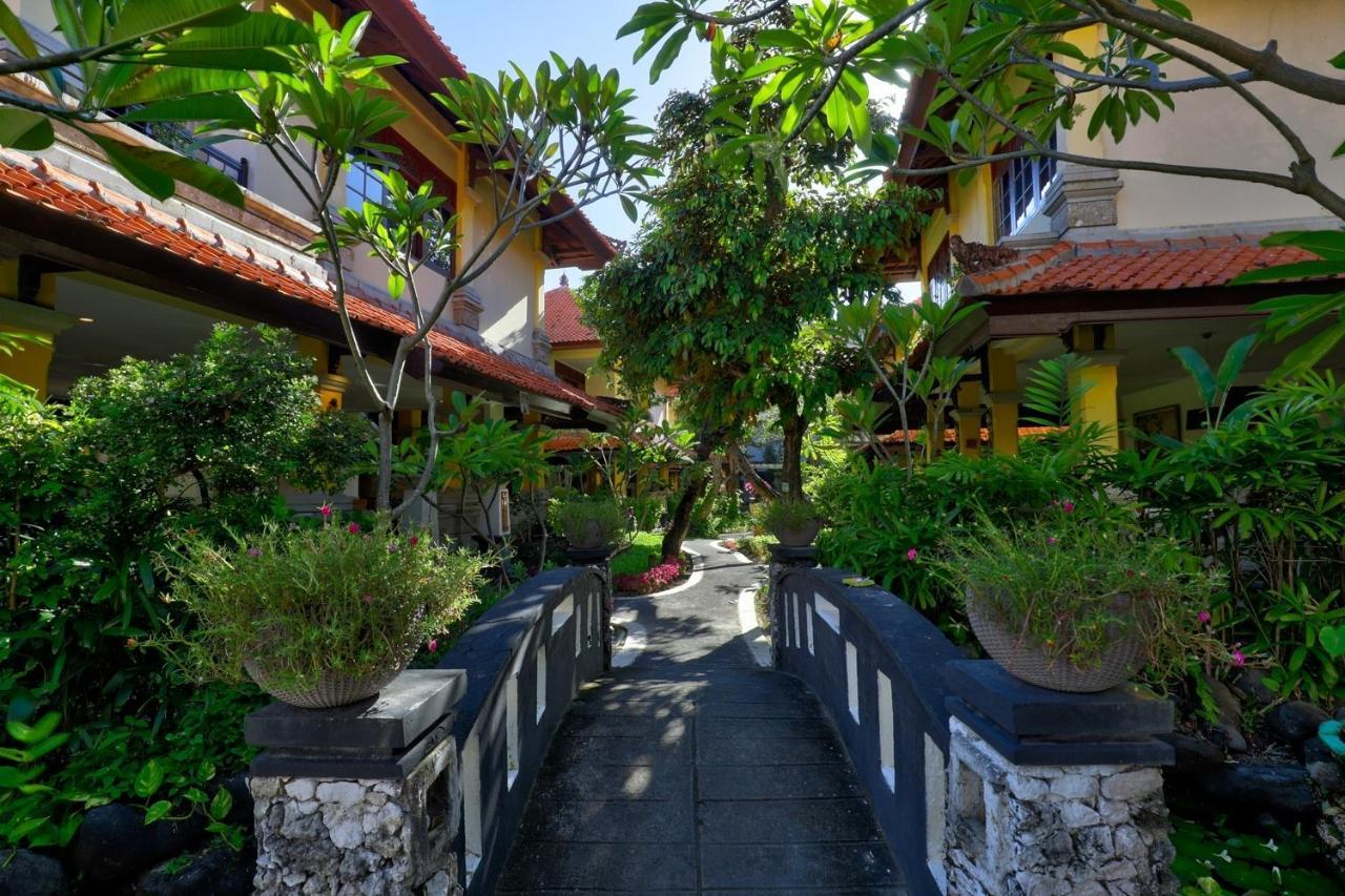 Royal Hotel And Villa Bali 레기안 외부 사진